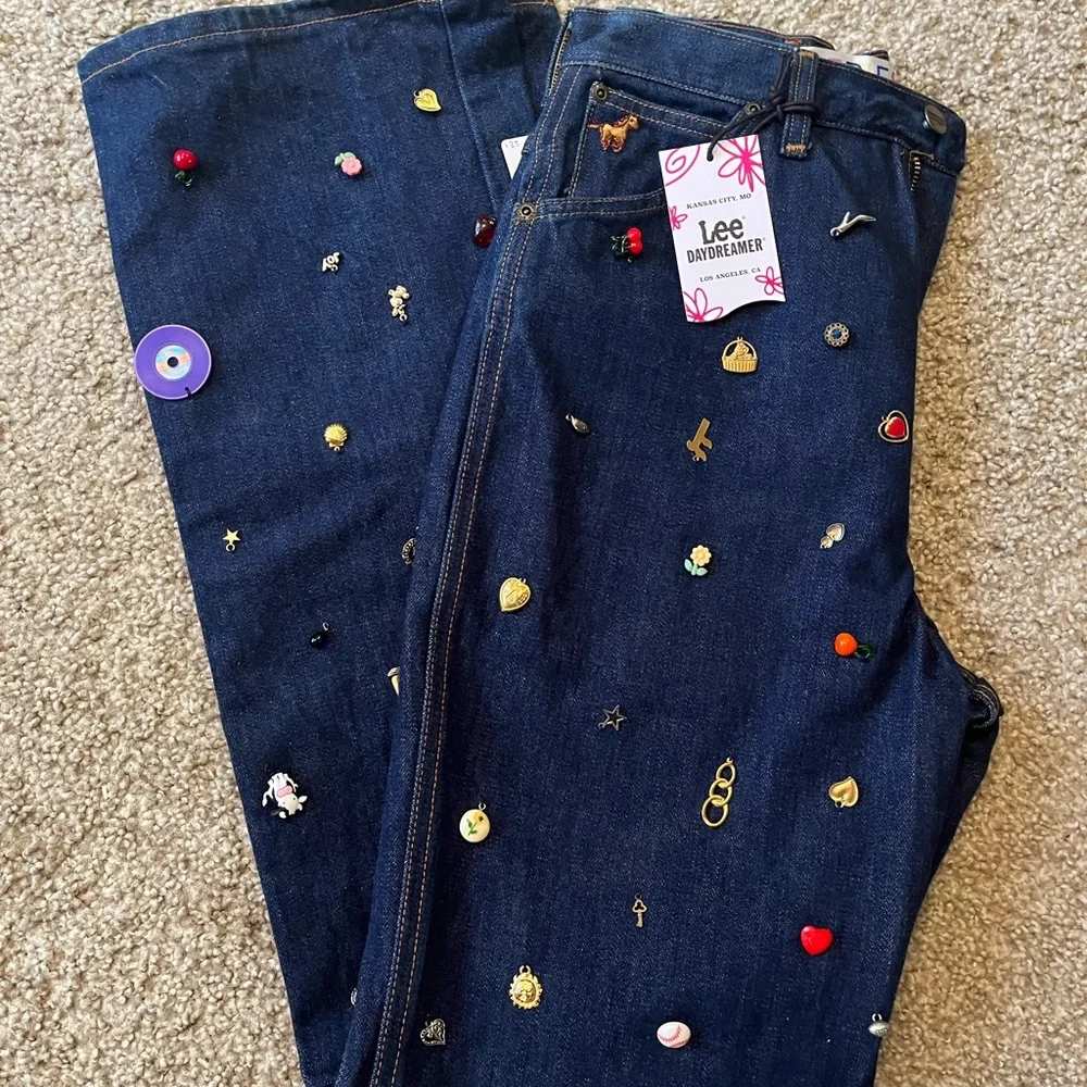 Charmed Wrangler/Lee Jeans by The Series NY - Picture 1 of 16
